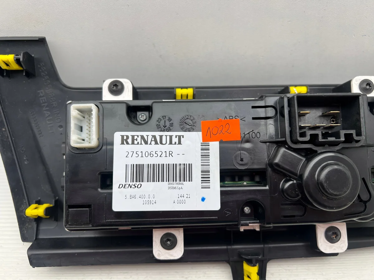 Renault Master III 2.3 DCI Klimapanel 275106521R image 4