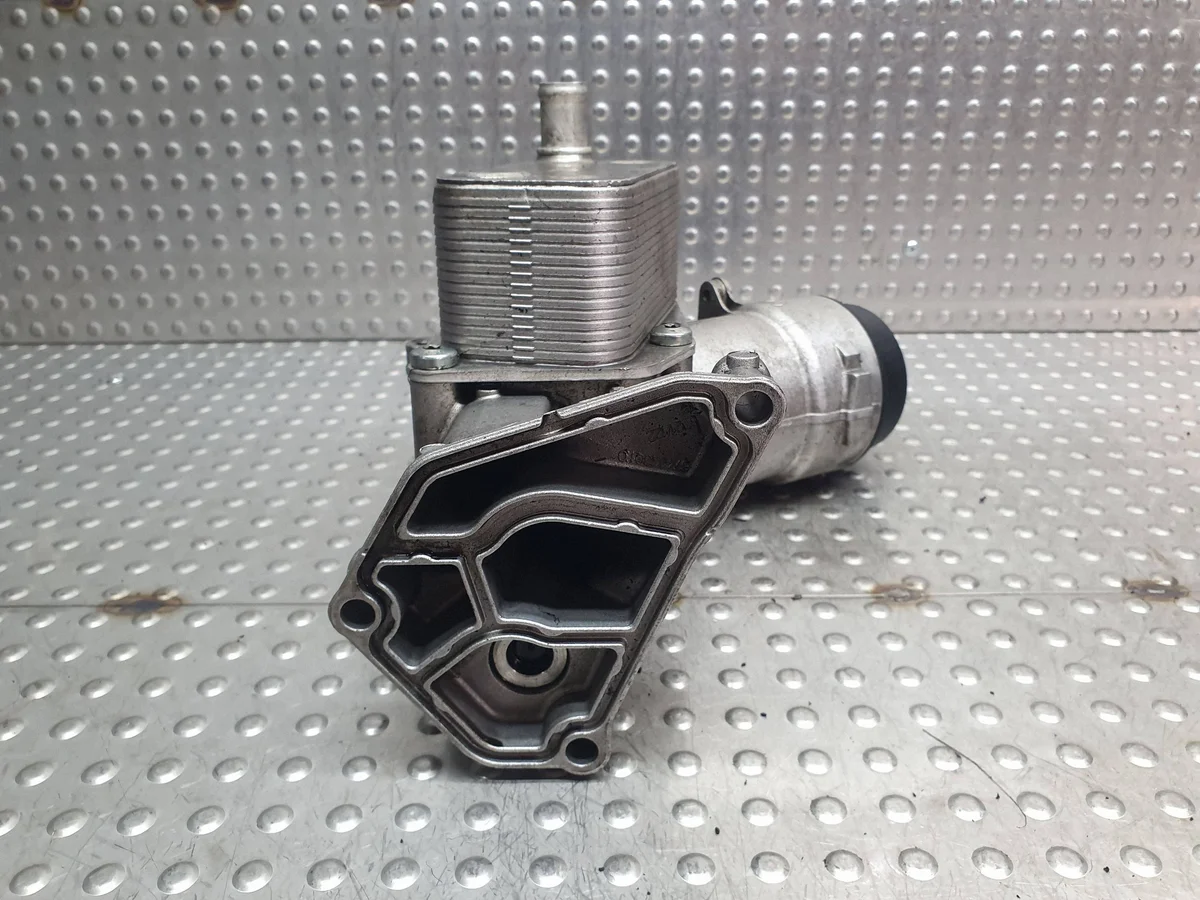 Kühler Ölfiltergehäuse BMW E46 E90 E60 M47 image 6