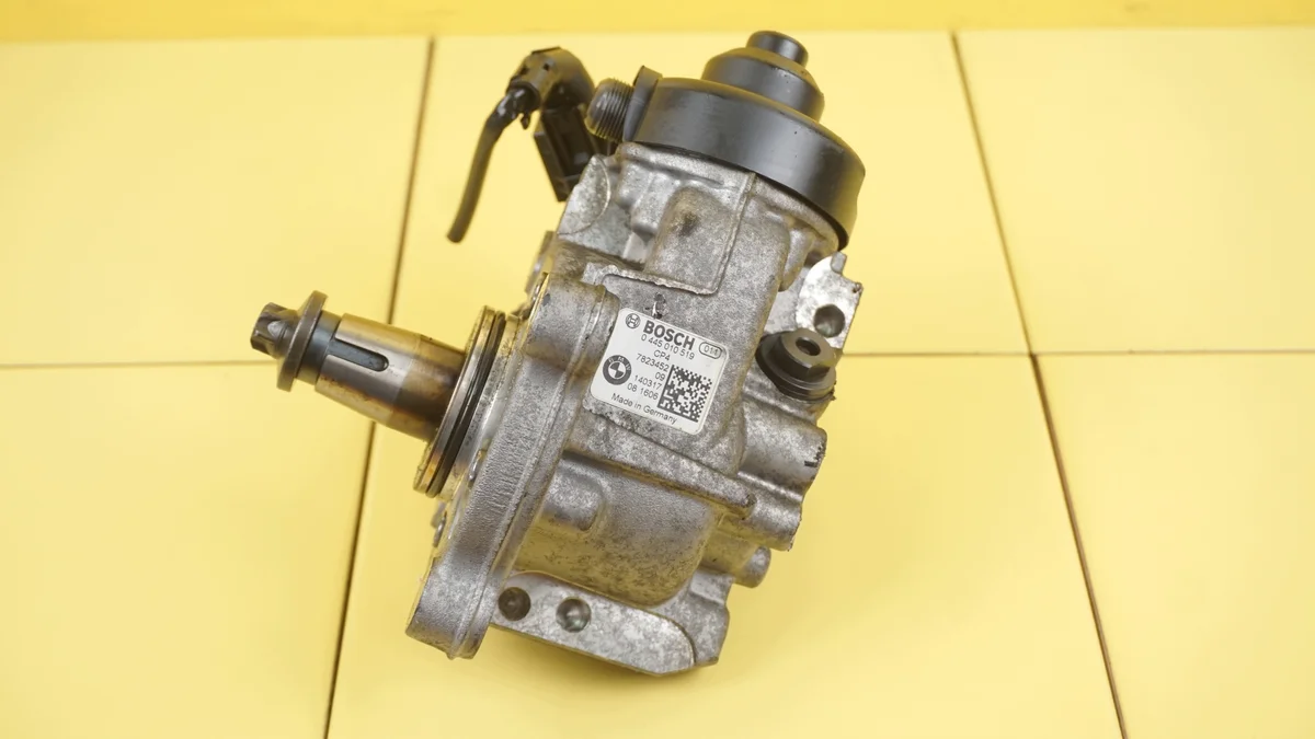 BMW 1 F20 2.0 D Injectiepomp 0445010519