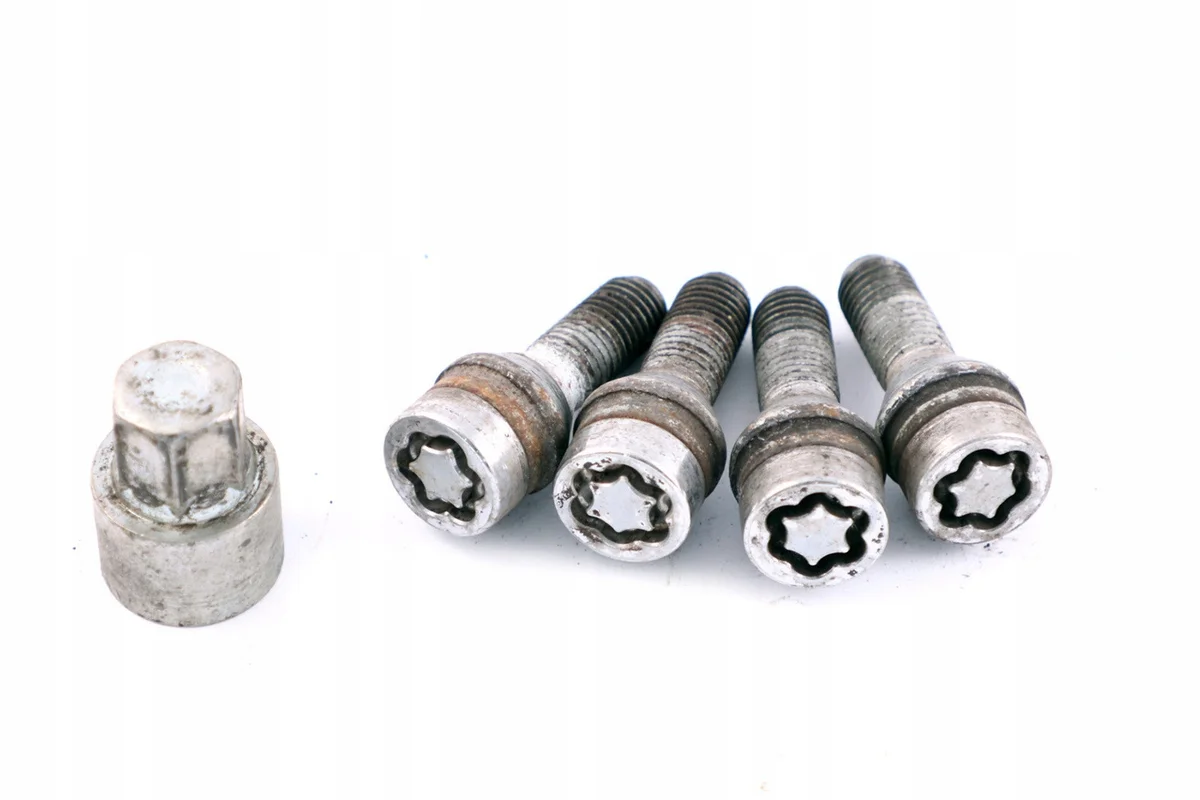 BMW E60 E87 E90 Tornillos Antirrobo Ruedas OE