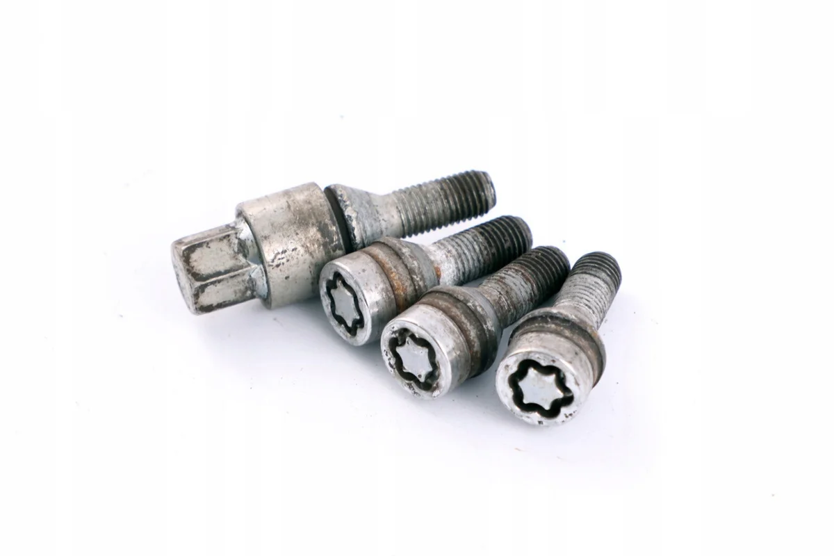BMW E60 E87 E90 Tornillos Antirrobo Ruedas OE image 4