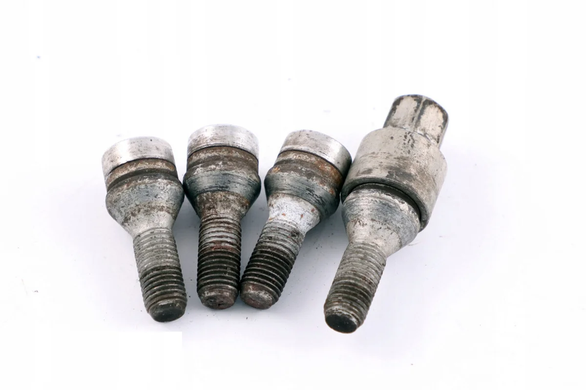BMW E60 E87 E90 Tornillos Antirrobo Ruedas OE image 5