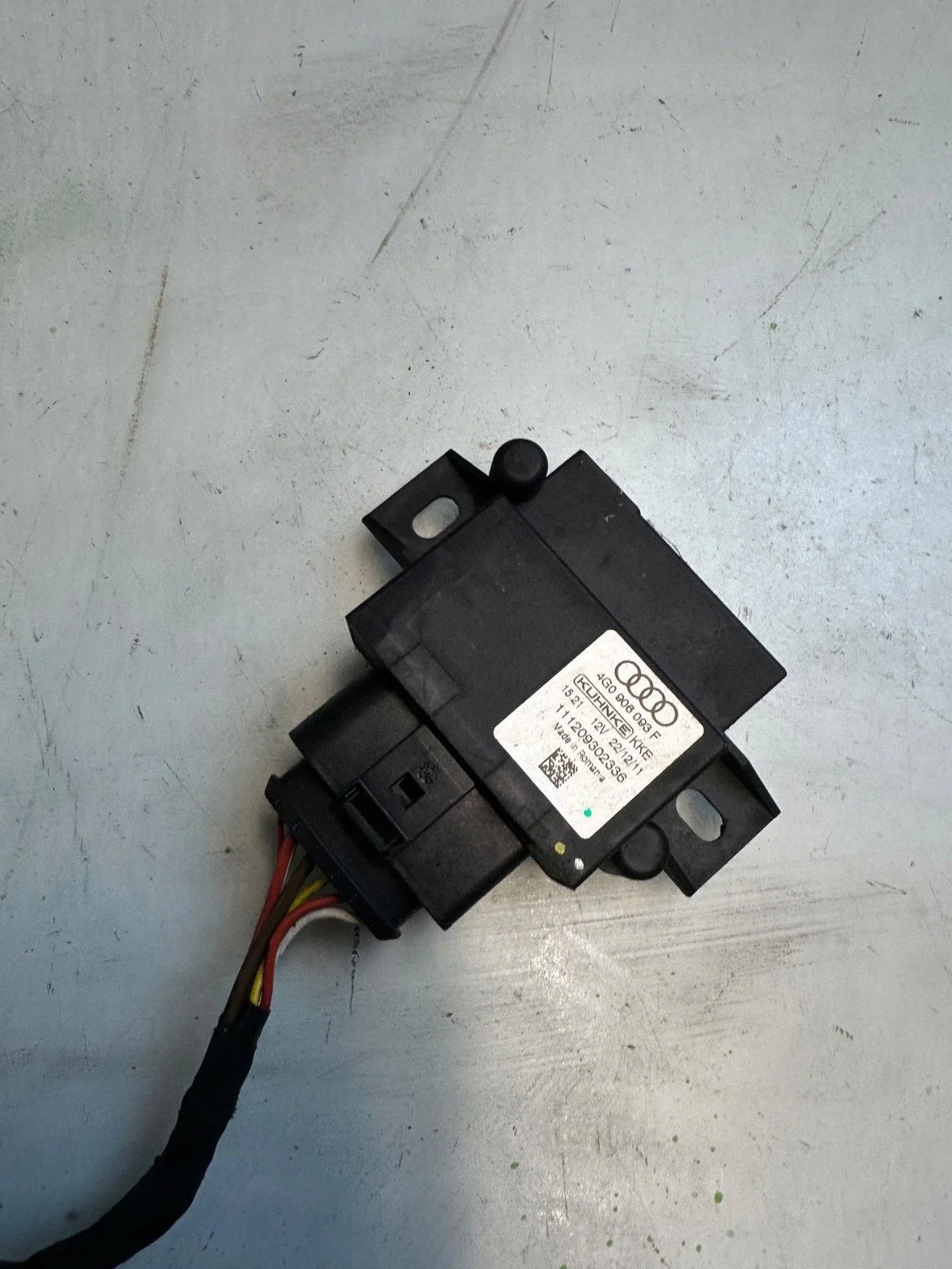 Module Pompe Carburant Audi 4G0906093F