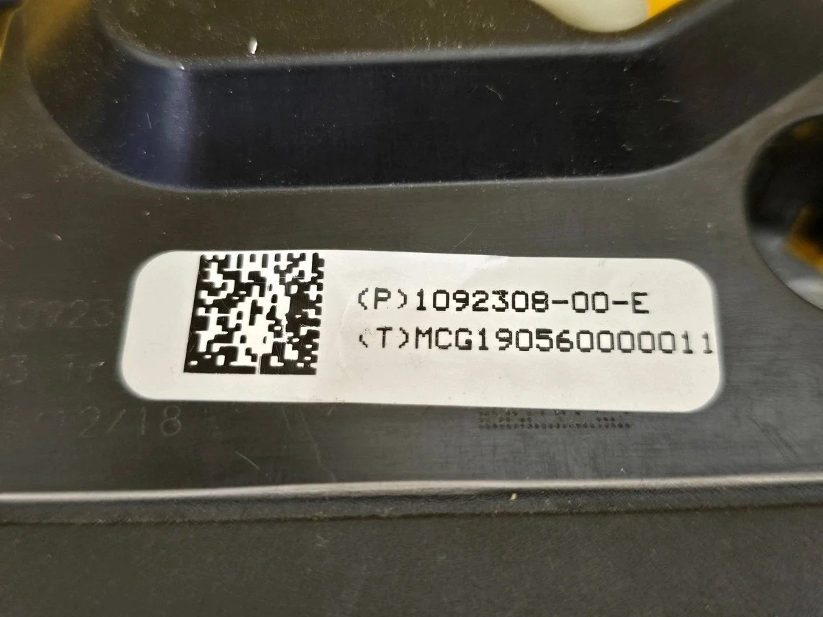 Tesla Model 3 Fecho Mala 1092308 00 E image 6