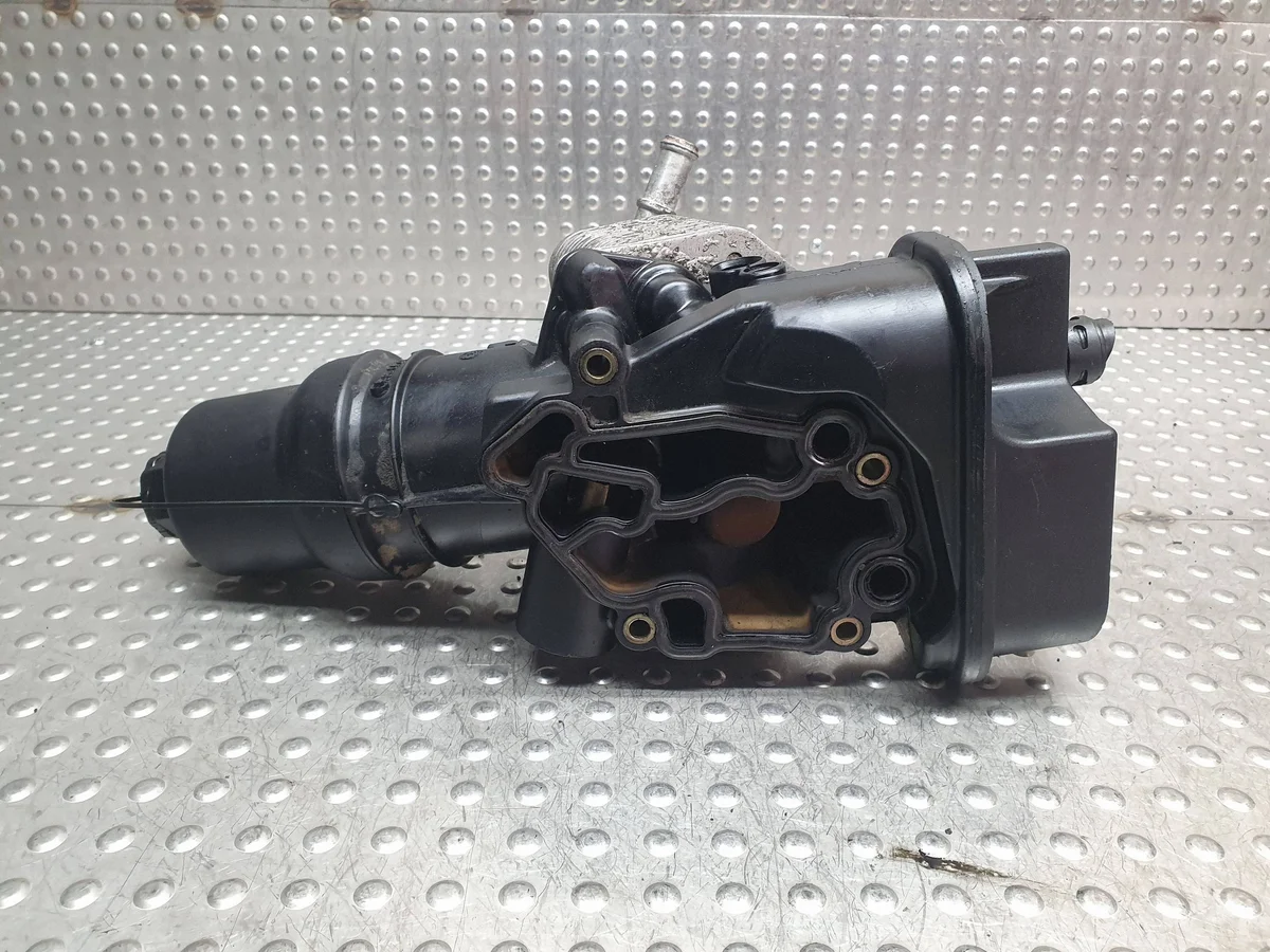 Ölfiltergehäuse Basis Audi A3 8P 2.0TFSI gebraucht image 5