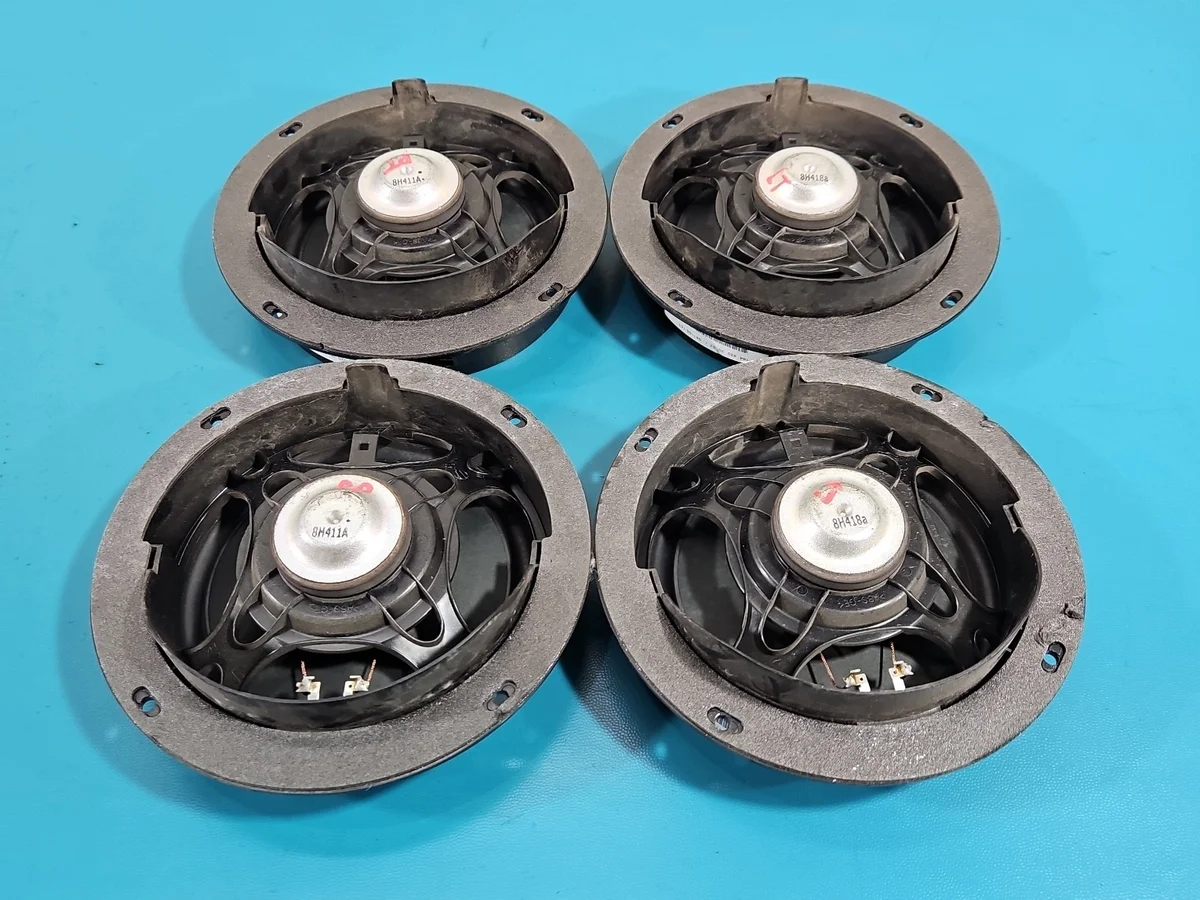 Altavoces Mercedes ML W164 Usados image 3