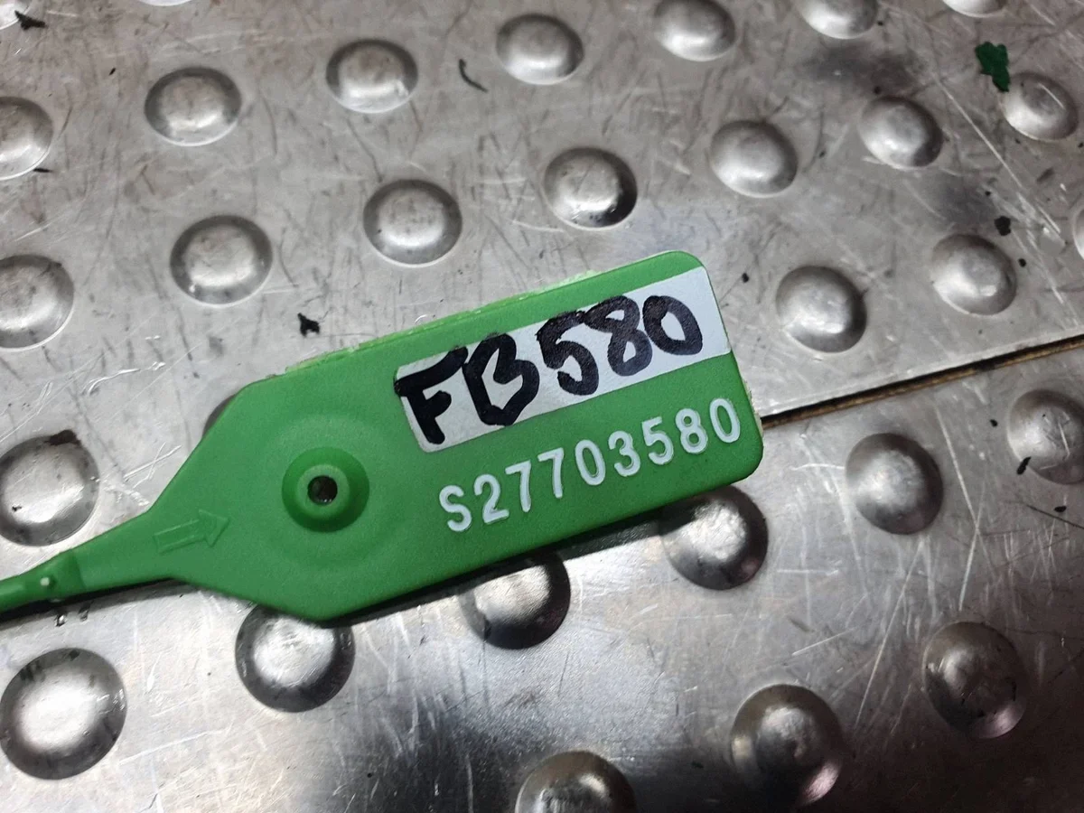 Oil Filter Housing Cooler BMW E46 E90 E60 M47 image 9