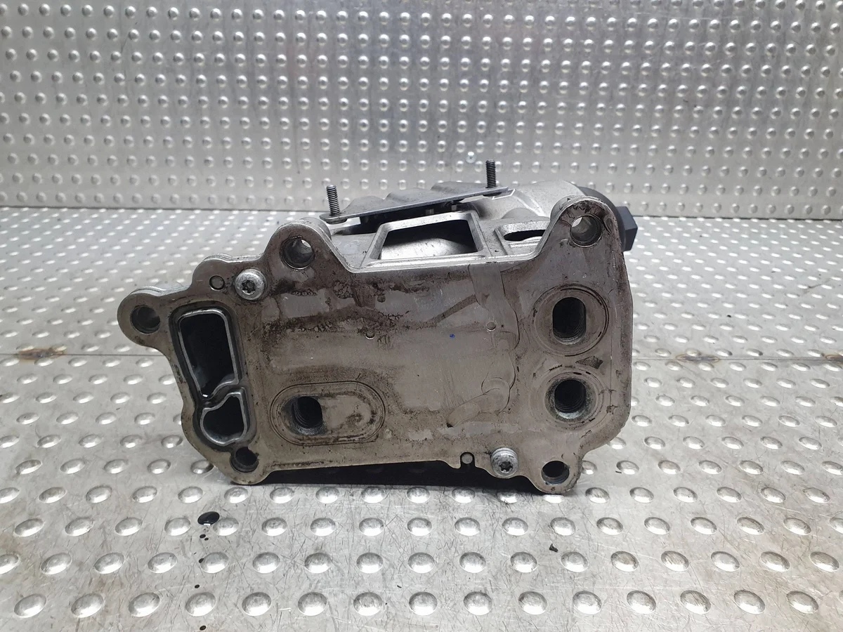Oil Filter Housing BMW E60 E61 E81 E82 E84 E87 E90 E91 2.0D N47 image 6