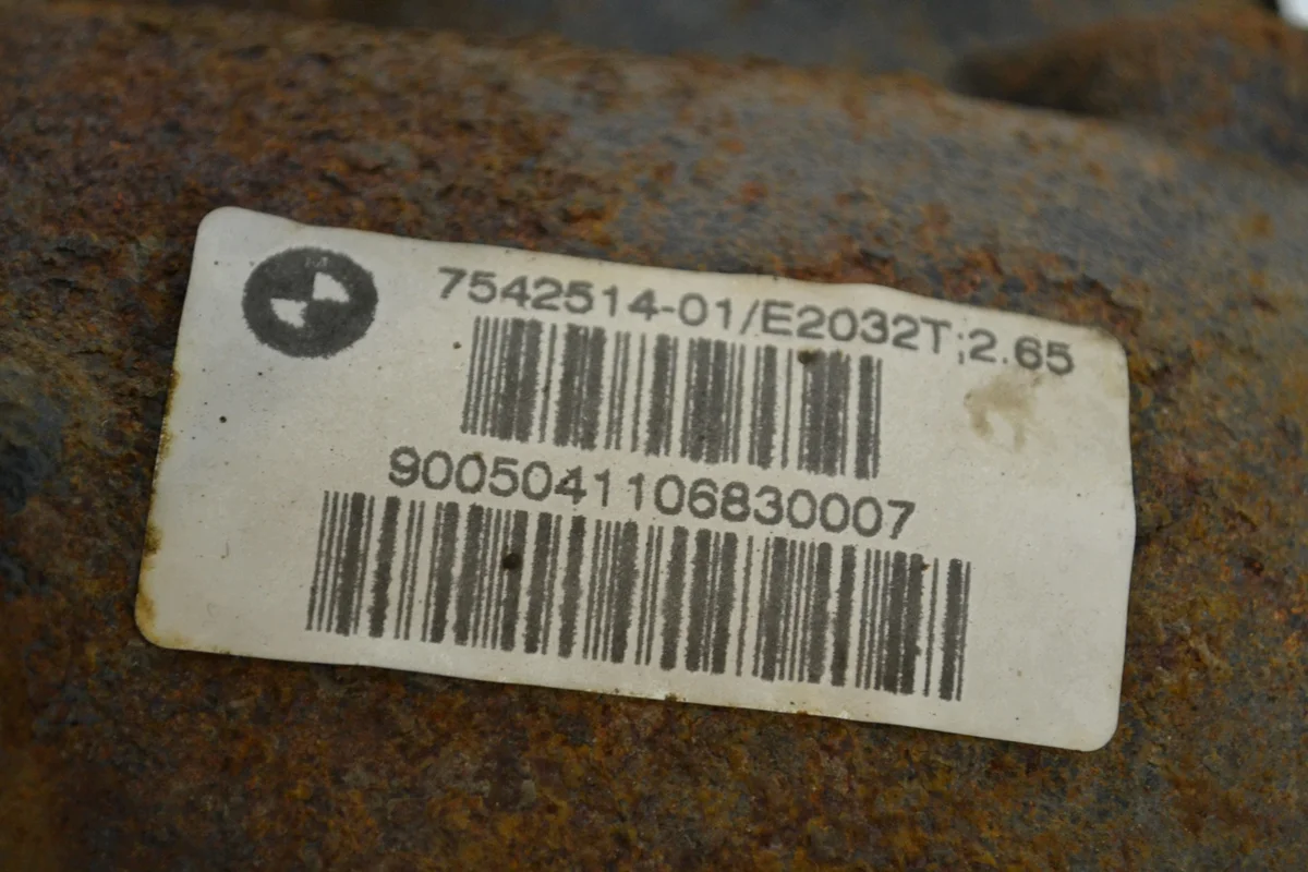 BMW E60 E61 525d Rear Axle Differential 7542514 image 5