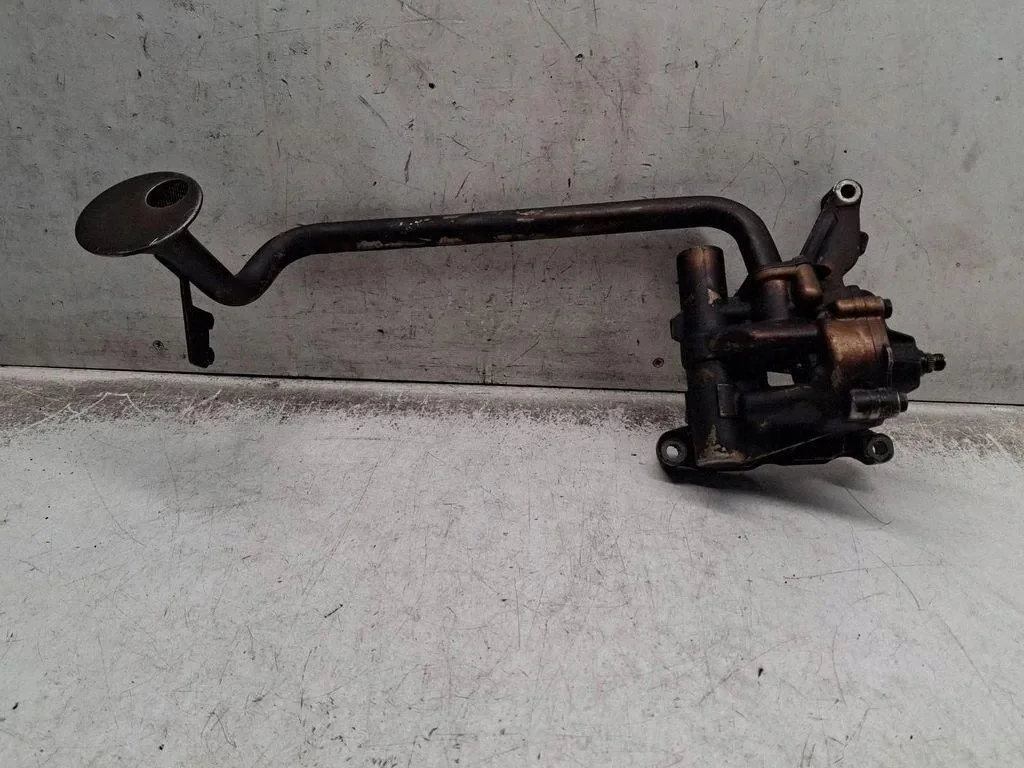 Pompe à huile BMW 5 E39 523i M52B25 1740965