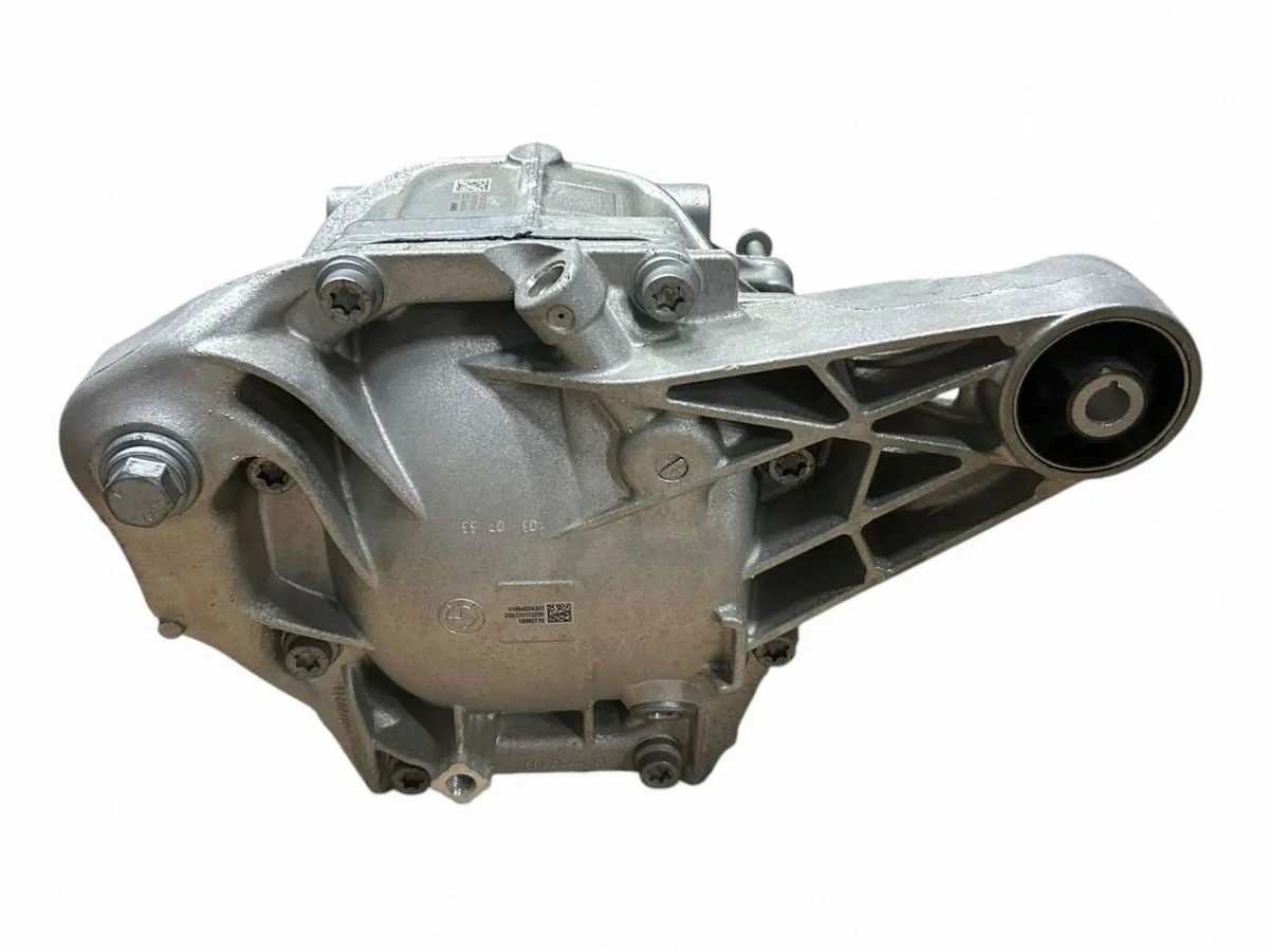 Bakre differential BMW X7 G07 8849917 image 9