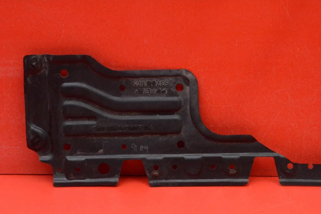 Onderste deel bumper Mitsubishi Space Star image 5