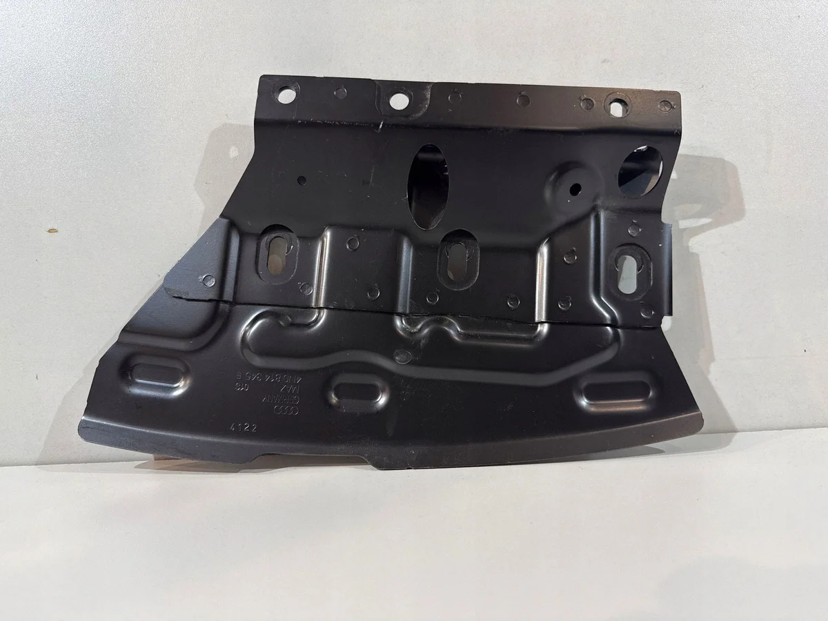 Audi A8 D5 Support batterie 4N0814345