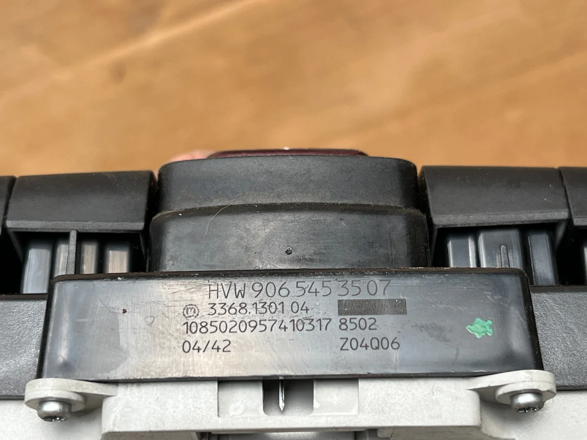 VW Crafter Hazard Switch Panel 2006-2011 image 3