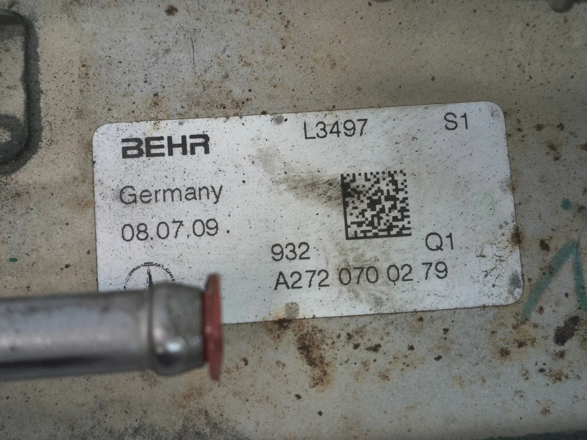Radiador de combustible Mercedes W212 3.5 V6 CGI A2720700279 image 6