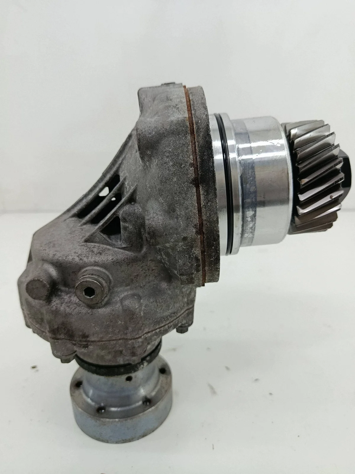 Reductor Versnellingsbak Mercedes CLA C117 A2462801000 image 4