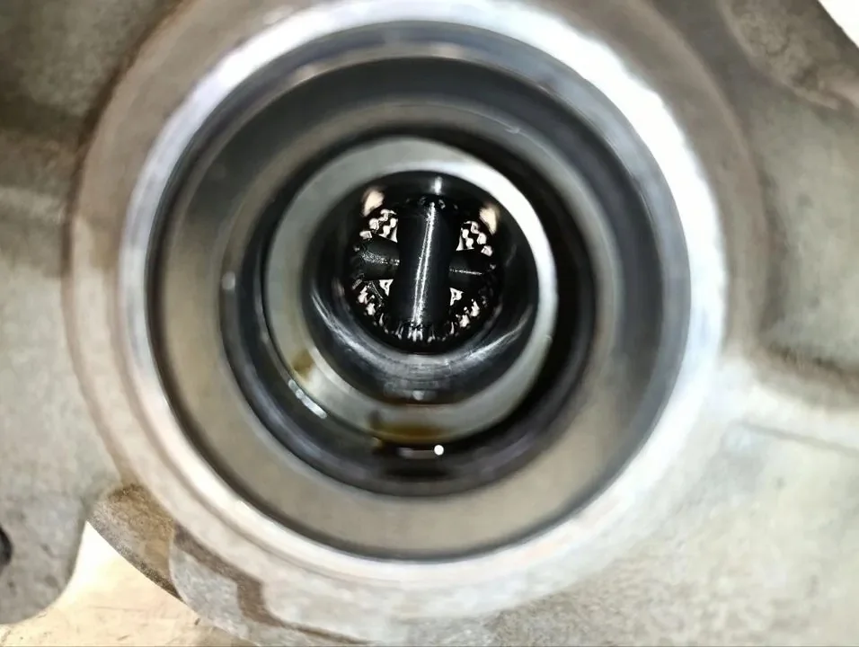 Jaguar F-TYPE Rear Reducer 405675 image 8