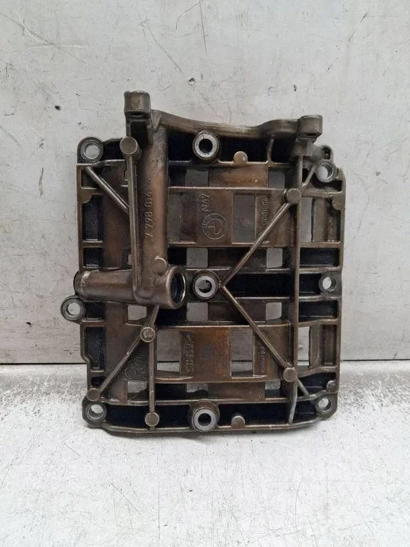 BMW 5 E60 E61 Ölpumpe 779801406