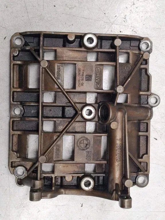 Bomba de Óleo BMW 5 E60 E61 2009 OEM 779801406 image 9