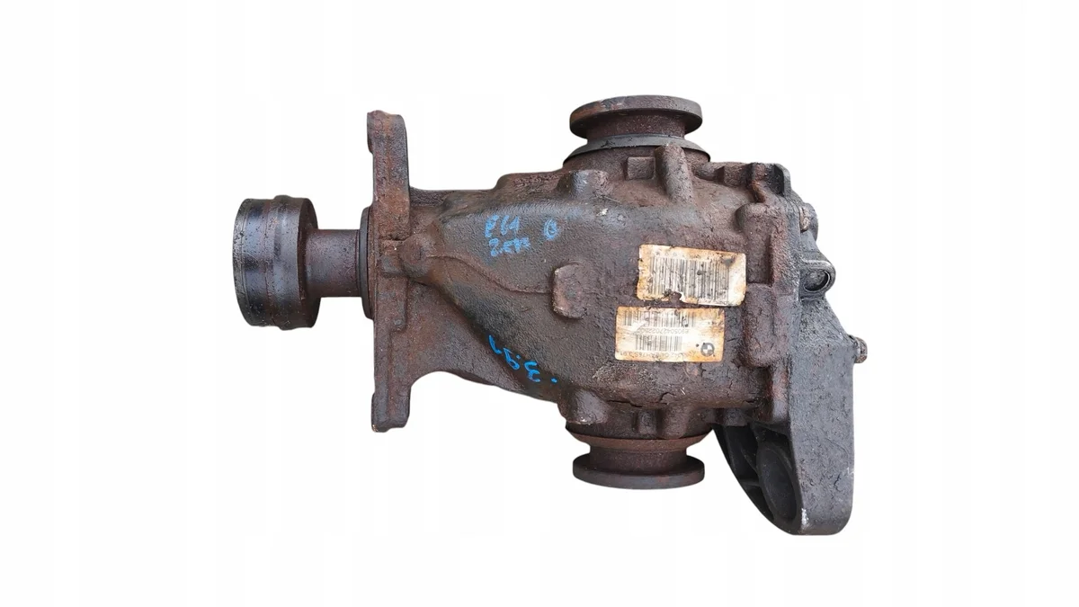 BMW E60 E61 Bakre Differential 3.91