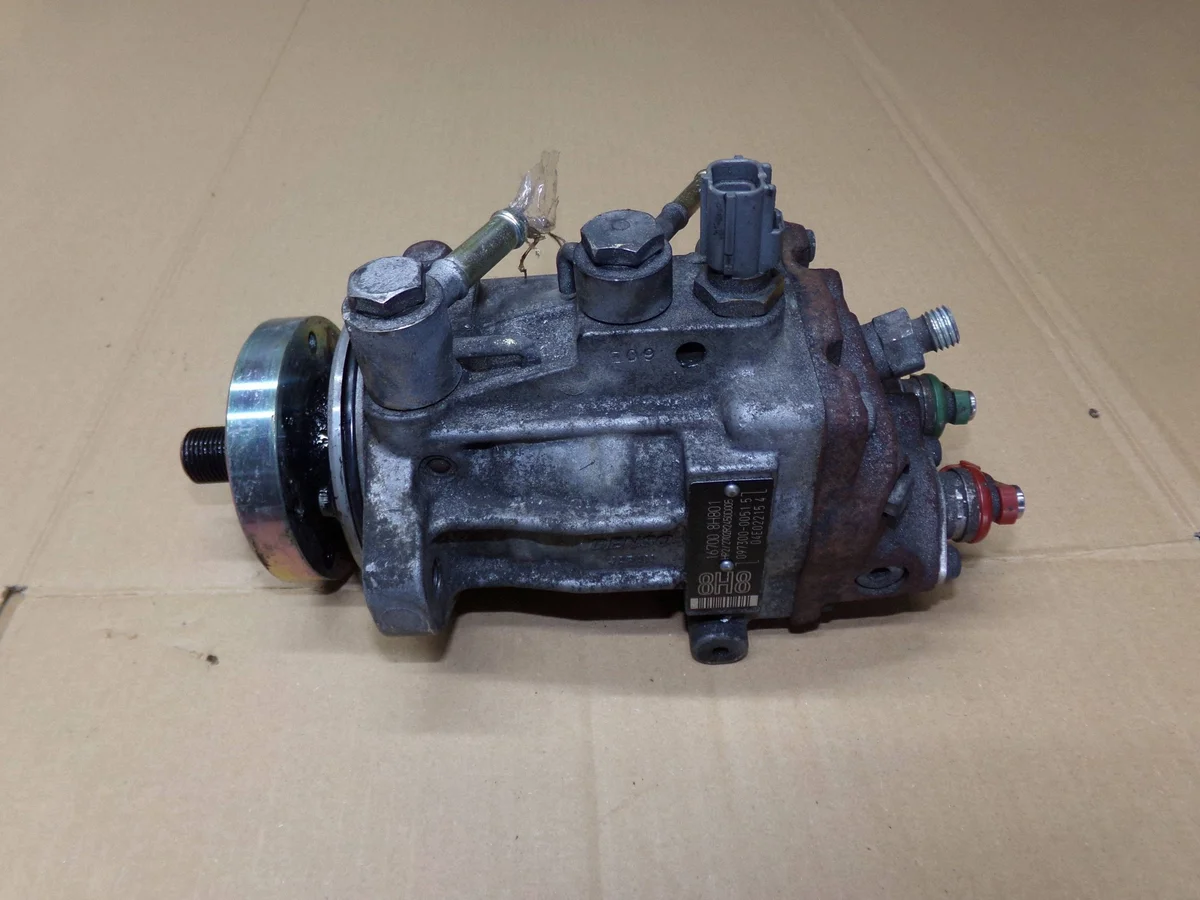 Pompa Iniezione 17008H801 Nissan X-Trail 2.2 DCI