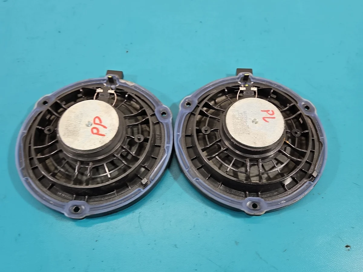 Lautsprecher Peugeot Rifter 9809320180 gebraucht image 3