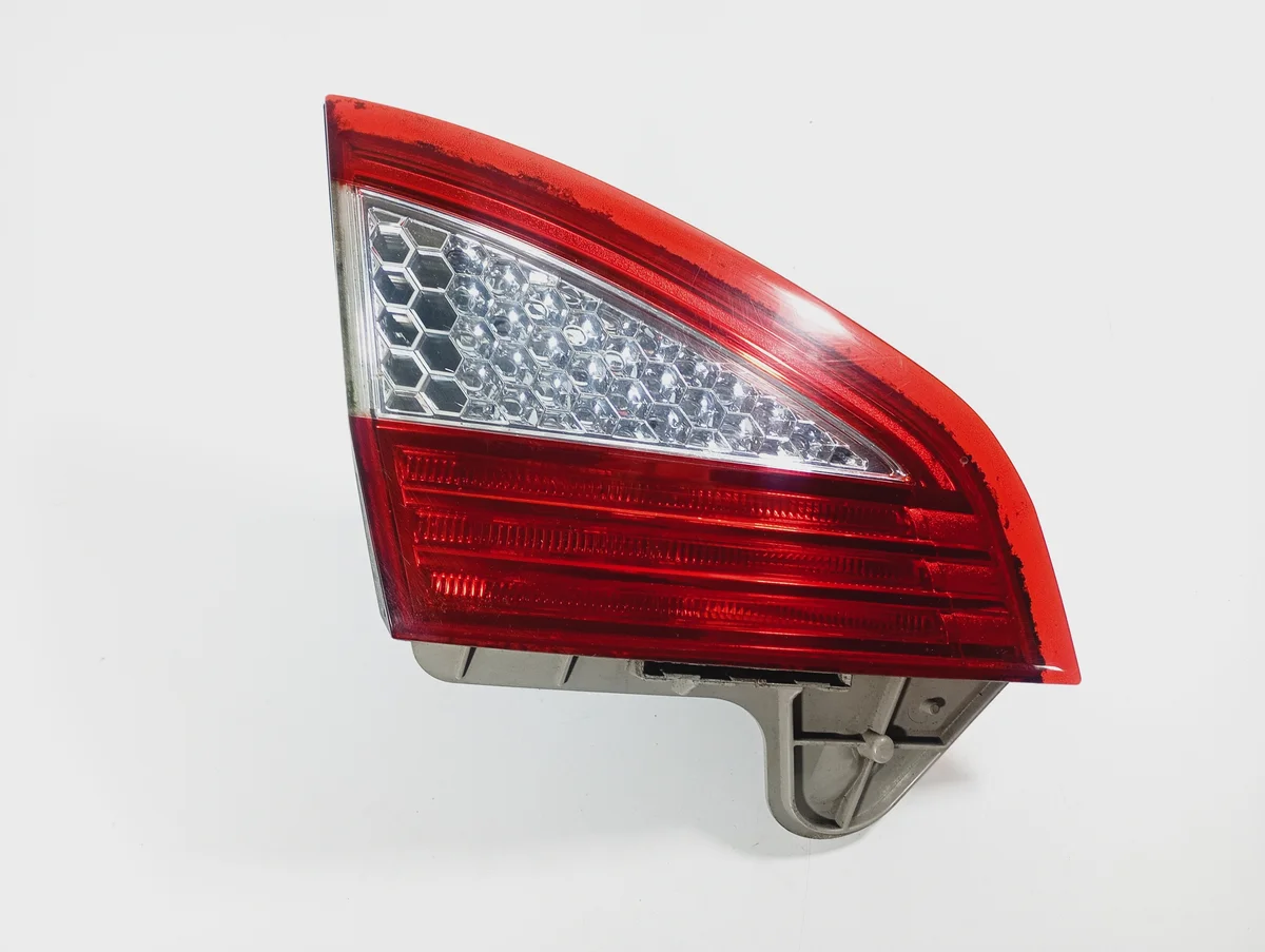Feu arrière droit Mondeo MK4 07-14 OE