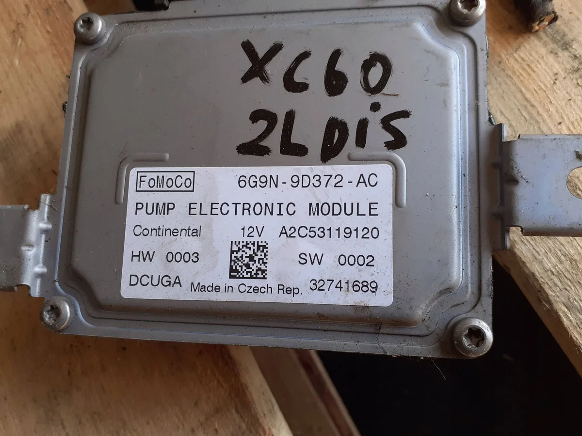Steuergerät Einspritzpumpe Volvo XC60 2.0 Diesel image 3