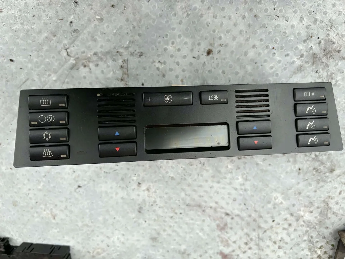 Panneau commande clim BMW 5 E39 6901628