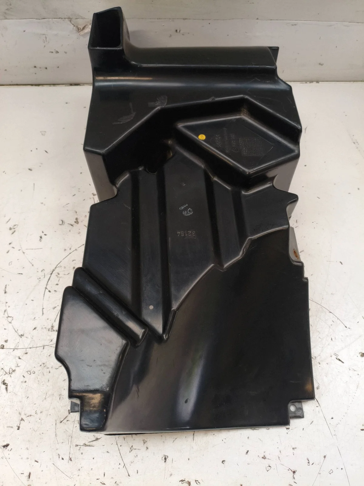 Alfa Romeo GT Subwoofer 606833180 image 9