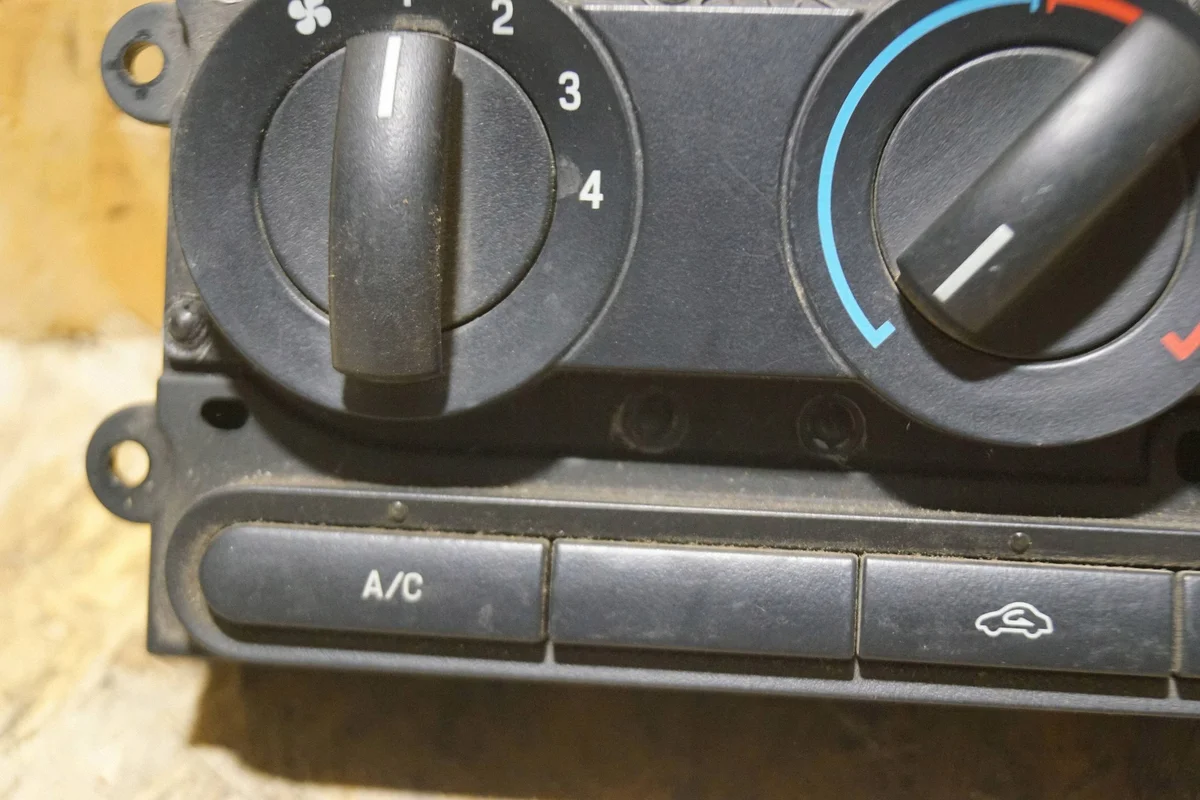 Klimaanlage Panel Ford Mustang V 3F2H-19808-AH image 7