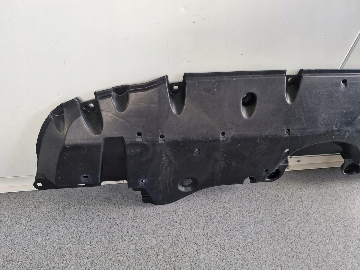 Protector parachoques Toyota RAV4 V 51441-42200 image 3