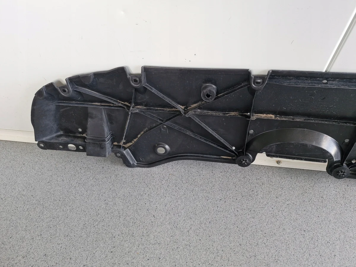 Protector parachoques Toyota RAV4 V 51441-42200 image 7