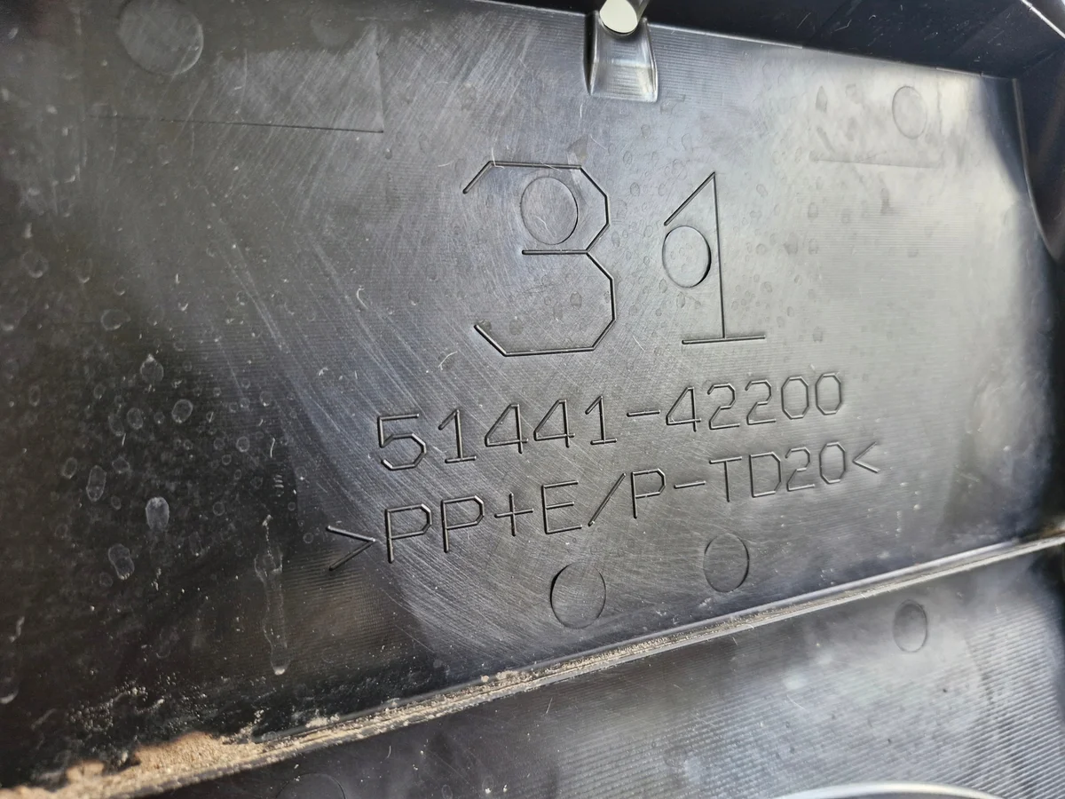Protector parachoques Toyota RAV4 V 51441-42200 image 9