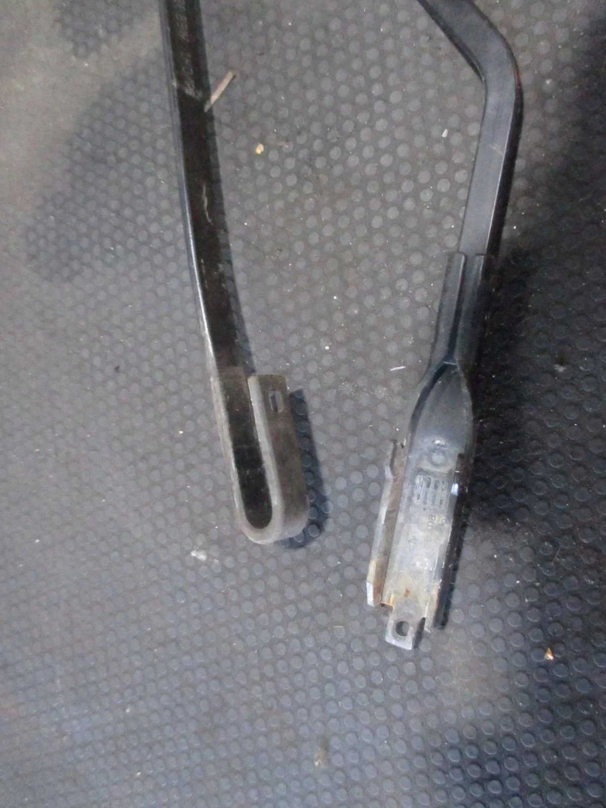 Torkararm Ford Galaxy MkI 51701422 image 4
