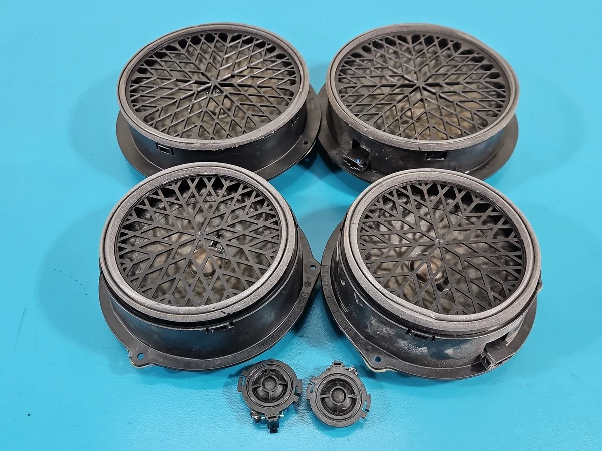 Alto-falantes Audi A4 B8 4F0035399A Usados