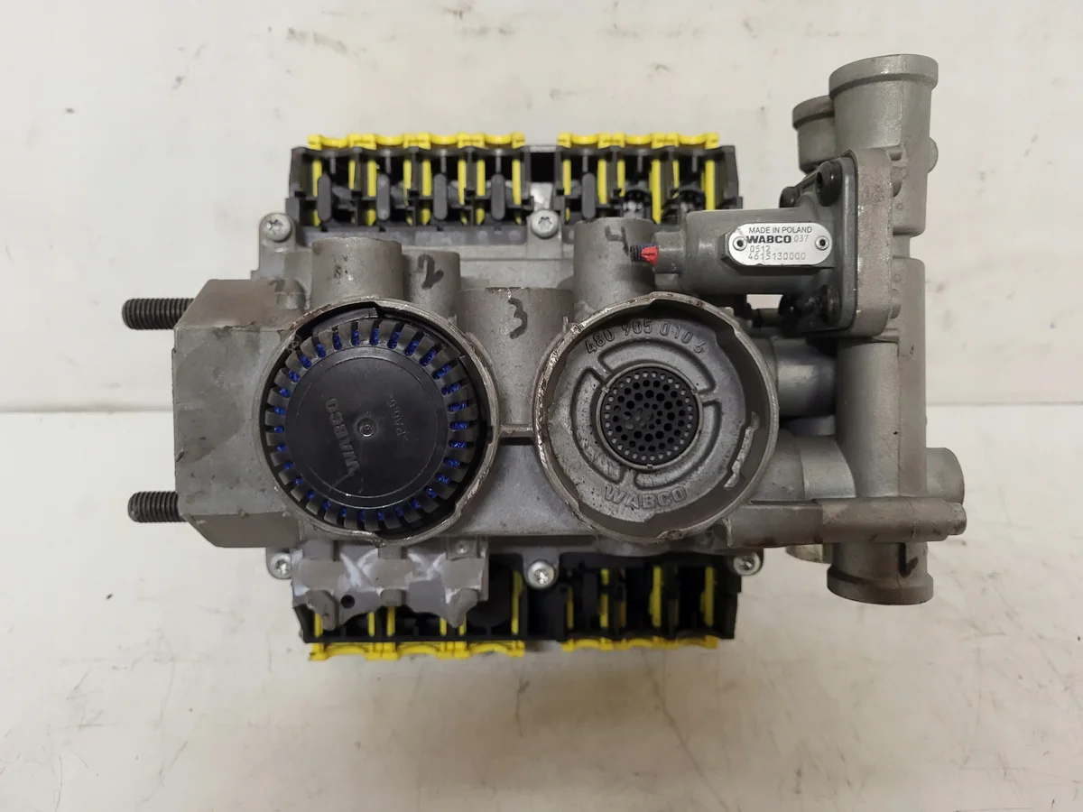 Válvula Modulador EBS WABCO Mercedes A4615130000 image 3