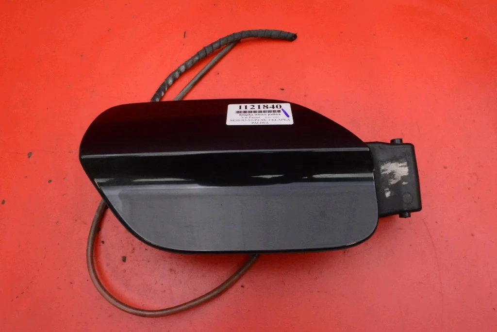 Tapa combustible VW Passat B8 3G5809857C Usado