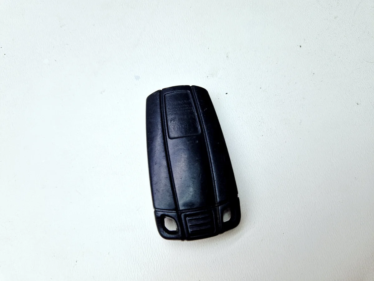 Clé télécommande BMW X1 X3 X5 E70 E84 E87 E60 E90 image 4