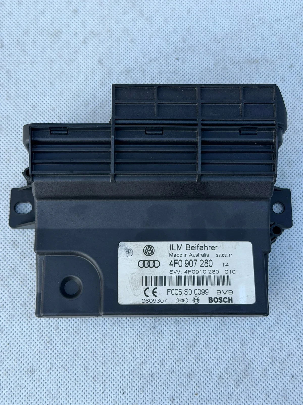 Ohjausyksikkö Audi A6-C6 4F0907280