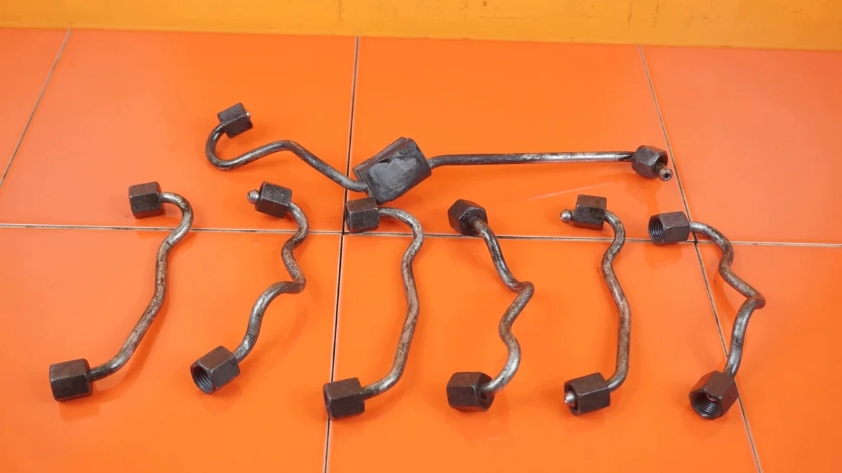 BMW X3 E83 E60 3.0D Injector Lines Set