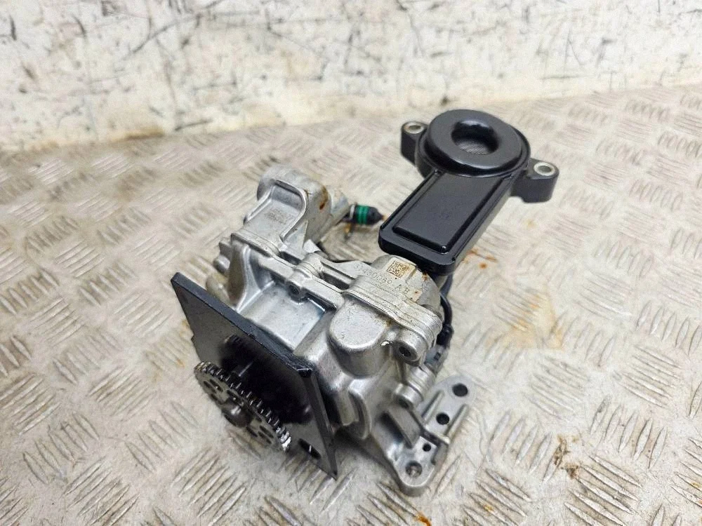 Oljepump Volvo 31430089-AB - Begagnad image 3
