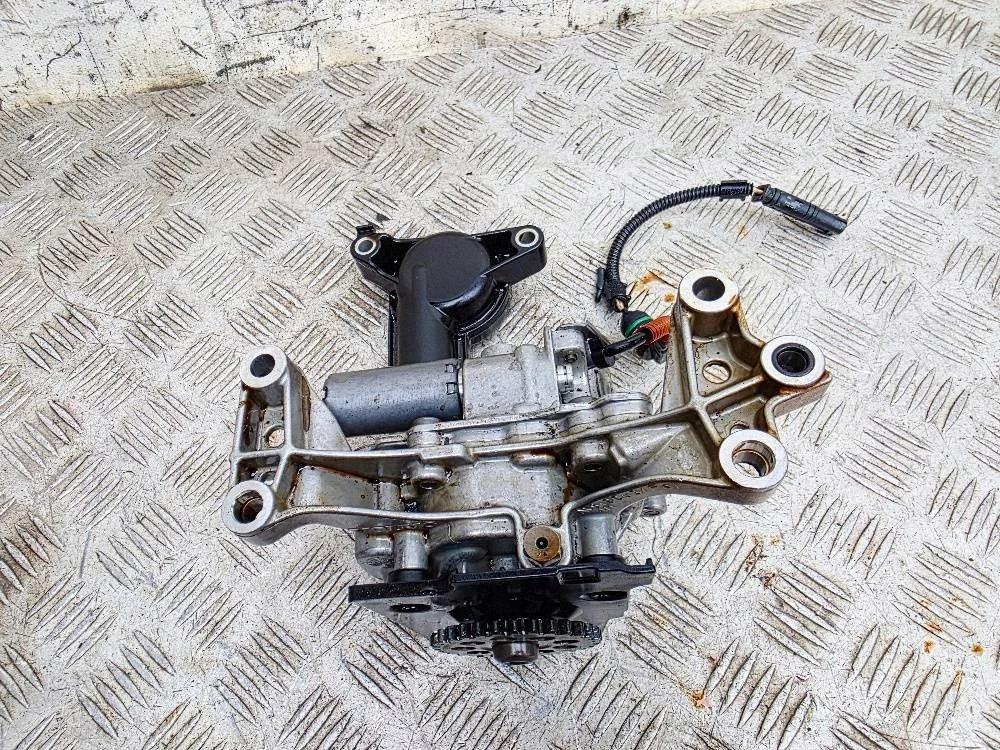 Oljepump Volvo 31430089-AB - Begagnad image 7