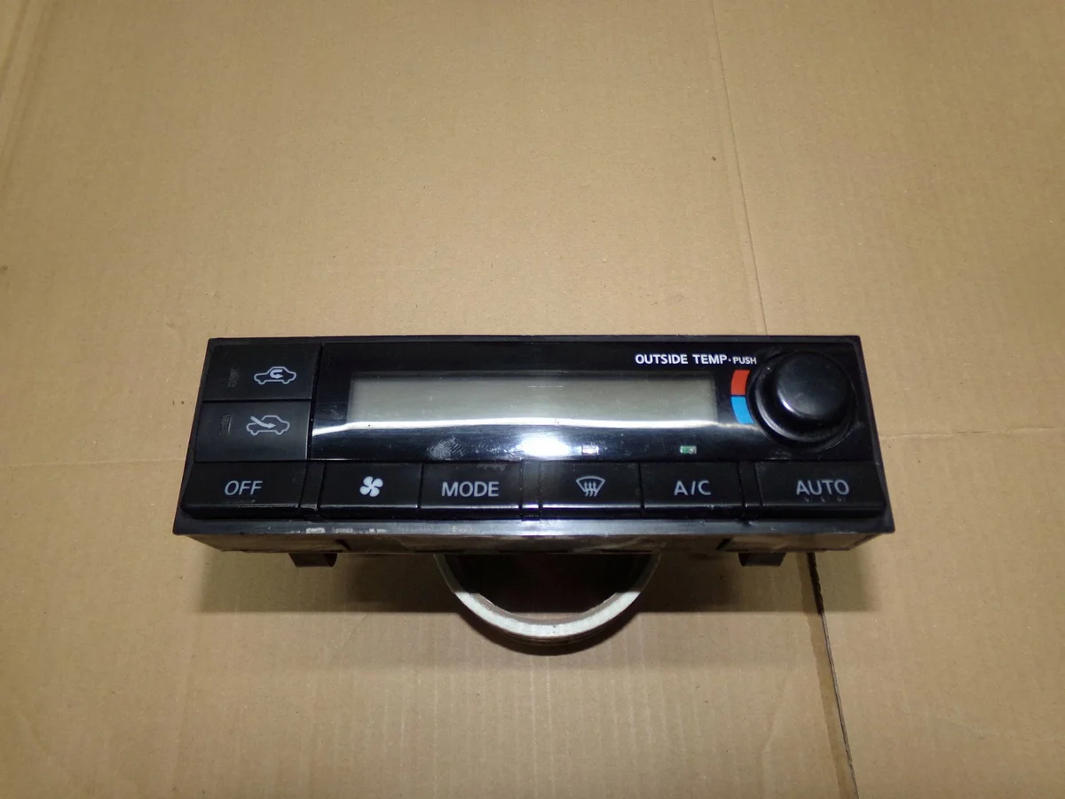 Panel Climatización Nissan X-Trail T30 275008H802