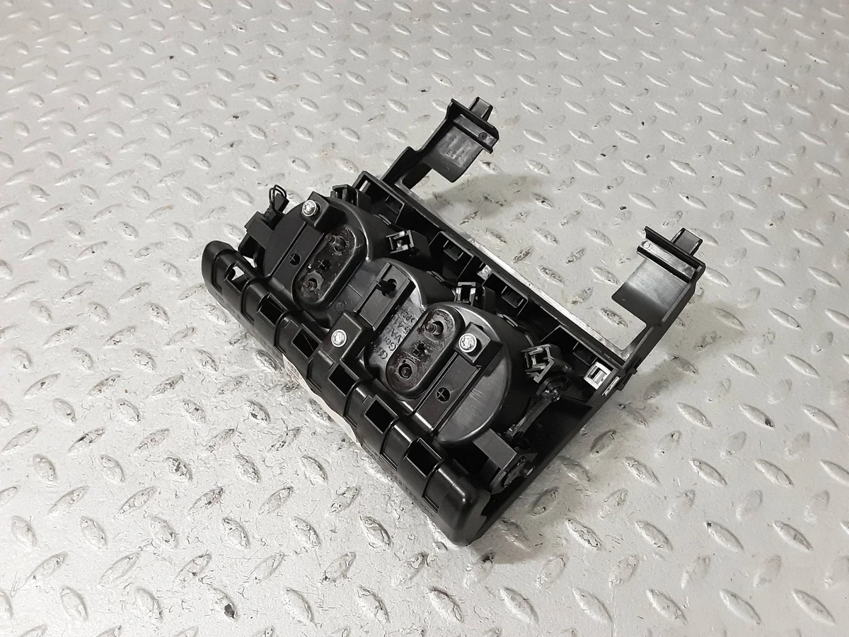 Audi A8 S8 D4 kuppiteline 4H4862532 image 4