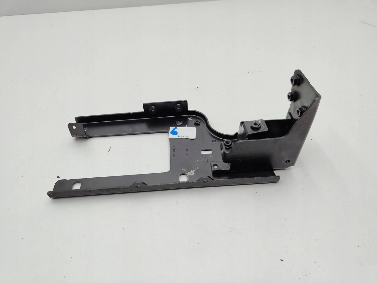 Supporto Radiatore Range Rover Evoque K8D28227AD