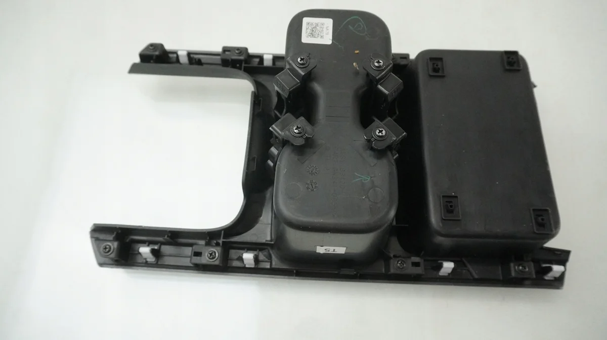Honda CR-V Middenconsole Bekerhouder image 5