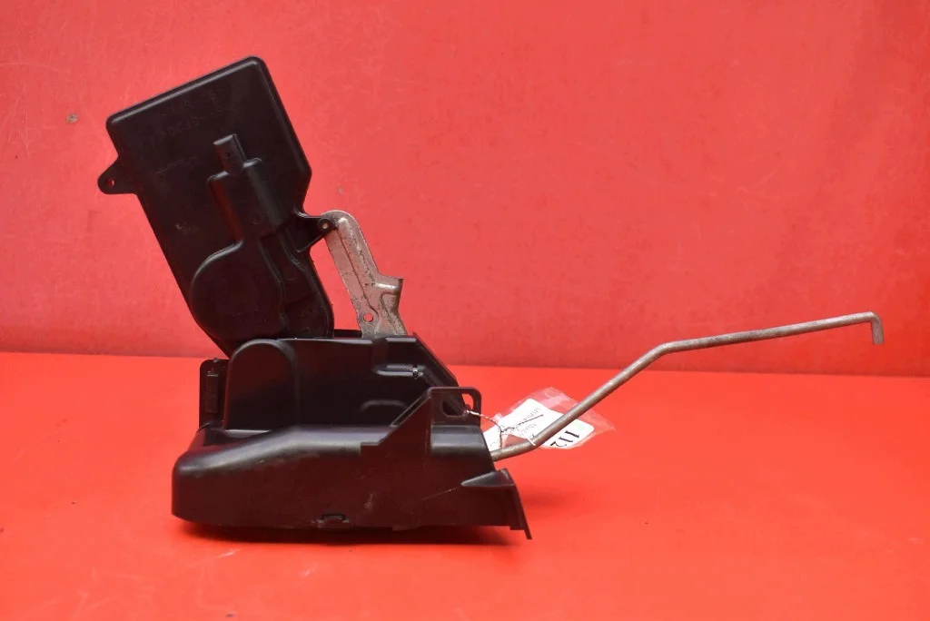 Mazda 6 Front Left Door Lock Used