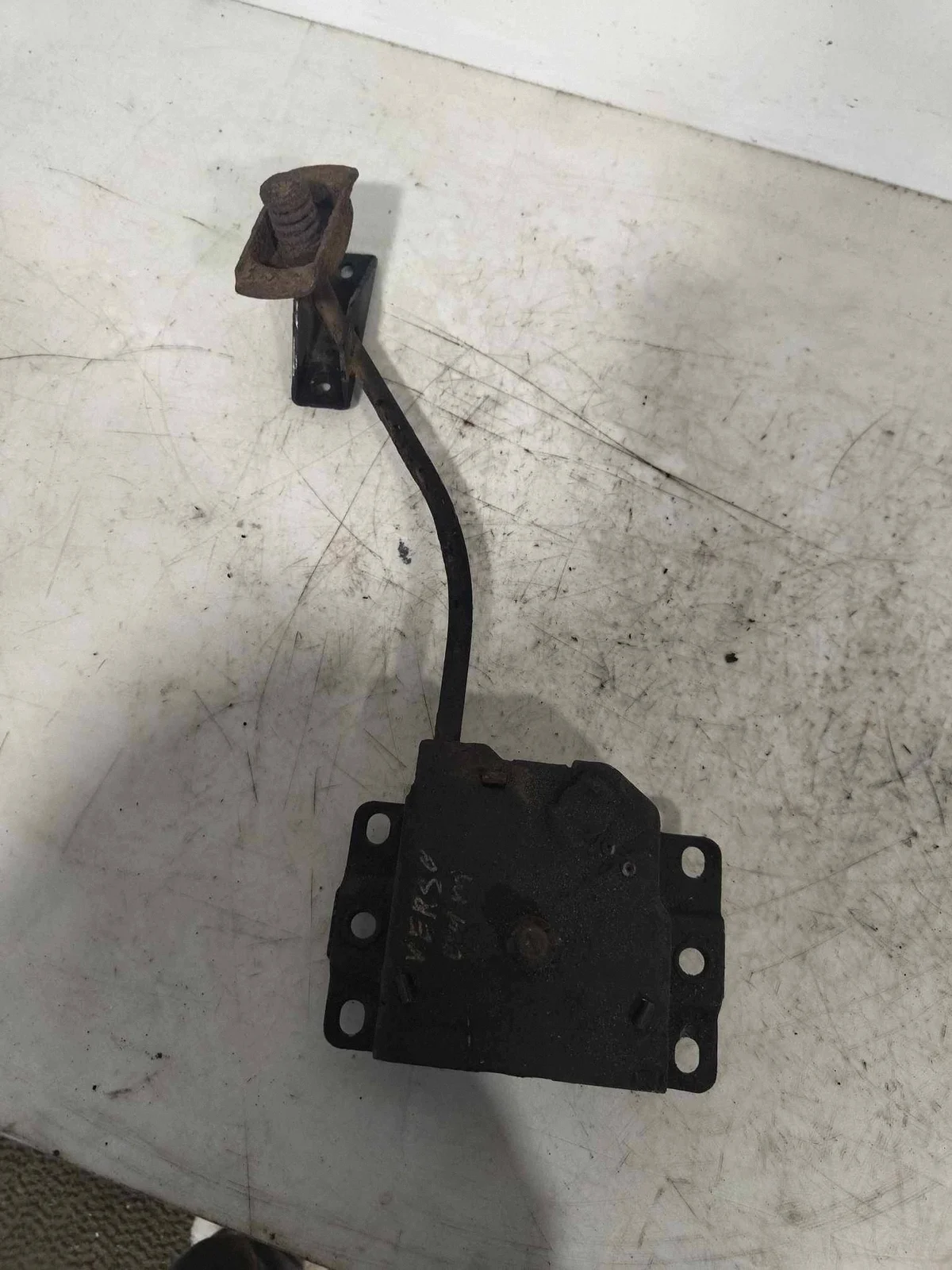 Support roue de secours Toyota Yaris ODL29235