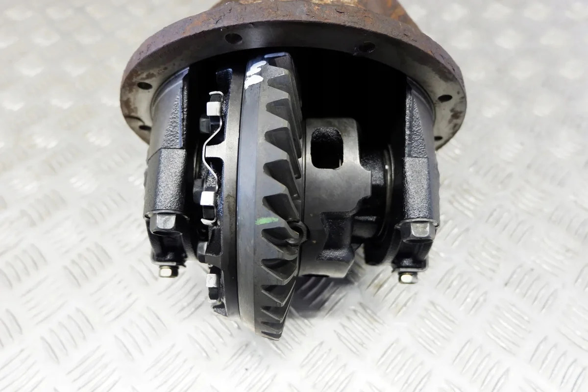 Reductor achter TOYOTA LAND CRUISER 120 411103D570 image 9
